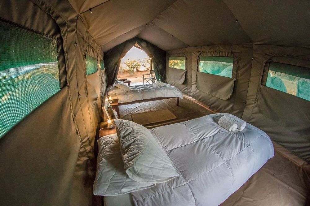 Отель Hoada Camp Site Palmwag Экстерьер фото